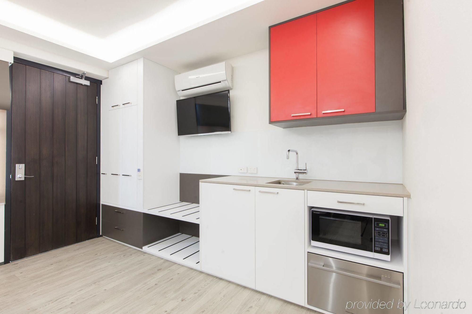 Easystay Studio Apartments Мелбърн Екстериор снимка